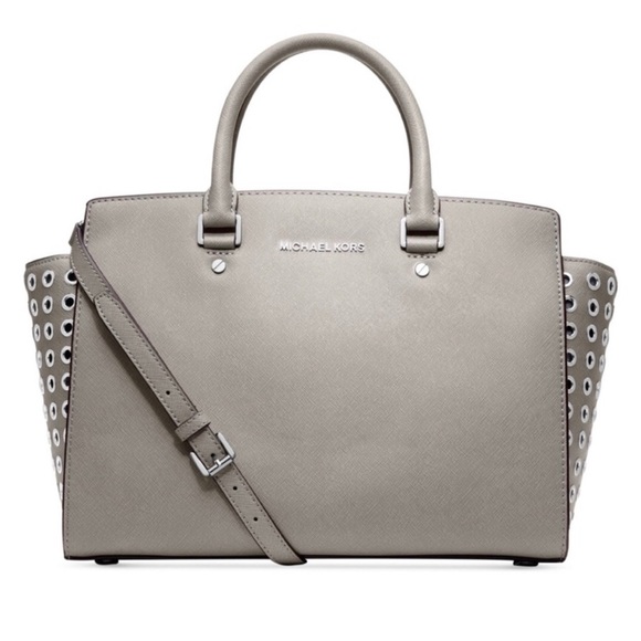 Michael Kors Handbags - Michael Kors Pearl Silver Selma Satchel